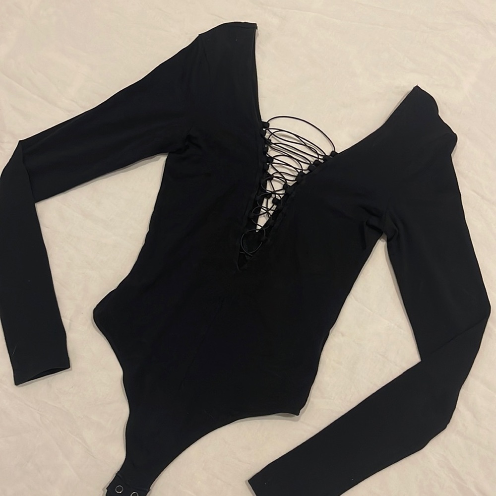 Express long sleeve deep v bodysuit; black; XS